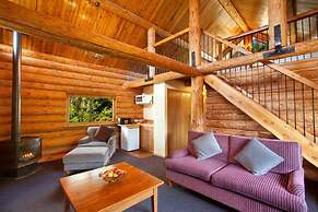 Fiordland Lodge