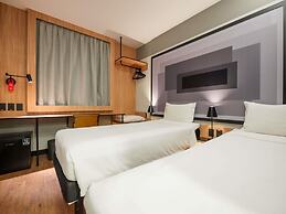 ibis Navegantes Itajai