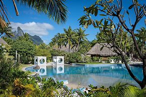 The St. Regis Bora Bora Resort