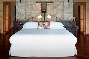 The St. Regis Bora Bora Resort
