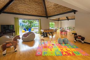 The St. Regis Bora Bora Resort