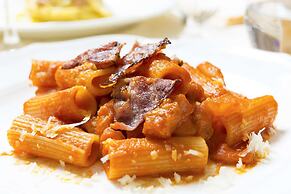 Golden Tulip Rome Piram