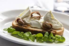 Golden Tulip Rome Piram