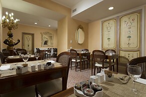 Golden Tulip Rome Piram