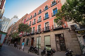 Petit Palace Tres Cruces