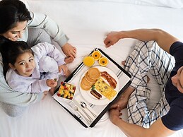 Embassy Suites by Hilton Tampa Downtown Convention Center