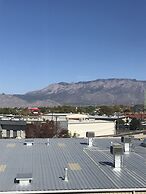 Holiday Inn & Suites Albuquerque-North I-25 by IHG