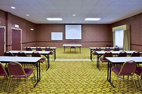 Holiday Inn Express St. Petersburg North (I-275) by IHG