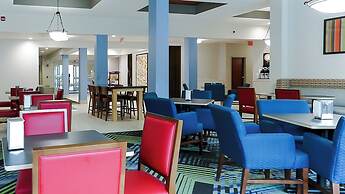 Holiday Inn Express St. Petersburg North (I-275) by IHG