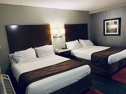 Ramada by Wyndham Rockville Centre