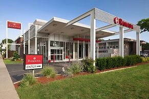 Ramada by Wyndham Rockville Centre