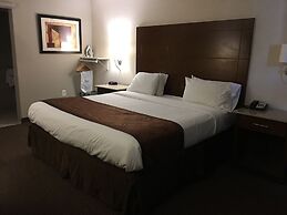 Ramada by Wyndham Rockville Centre