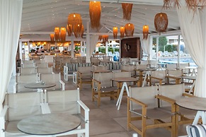 Kassandra Bay Resort, Suites & Spa