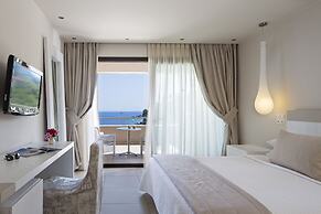 Kassandra Bay Resort, Suites & Spa