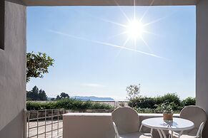 Kassandra Bay Resort, Suites & Spa