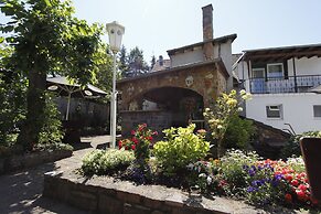Hotel Restaurant Adria - Stuben
