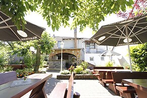 Hotel Restaurant Adria - Stuben
