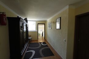 Hotel Restaurant Adria - Stuben