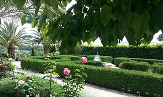 Relais Pian di Vico- Guest House