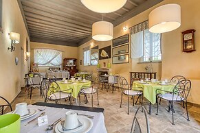Relais Pian di Vico- Guest House