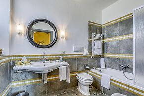 Relais Pian di Vico- Guest House