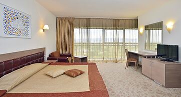 Sol Nessebar Palace - All Inclusive