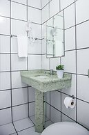 Pousada Mar do Leste