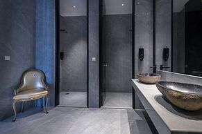 Diamond Boutique Hotel