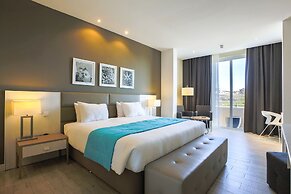 Salini Resort