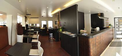 Amalienburg Boutique & Boarding Hotel