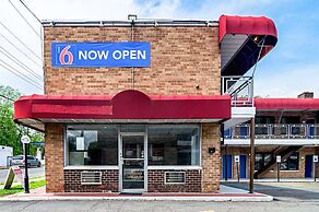 Motel 6 Elmsford, NY - White Plains