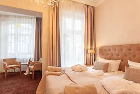 Hotel Vier Jahreszeiten Binz - Adults Only