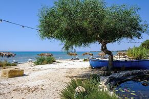Thalassines Beach Villas