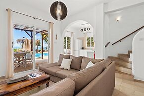 Thalassines Beach Villas