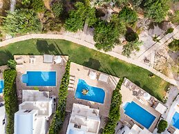 Thalassines Beach Villas
