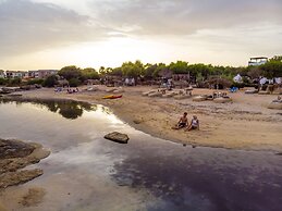 Thalassines Beach Villas