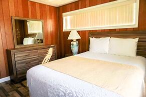 Oceanview Lodge