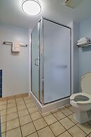 Oceanview Lodge