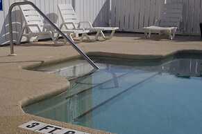 Oceanview Lodge