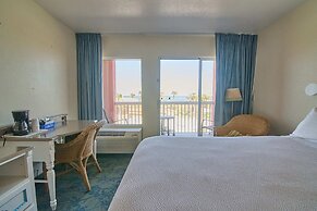 Oceanview Lodge