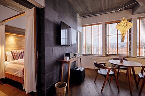 Manon Les Suites Guldsmeden