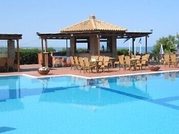 OASIS HOTEL KYPARISSIA