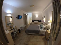 Hotel Mathios Village