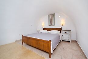 Hotel Mathios Village