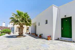 Hotel Mathios Village