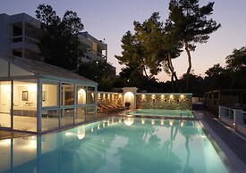 Cape Kanapitsa Hotel & Suites