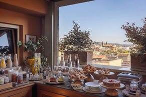 Portrait Roma - Lungarno Collection