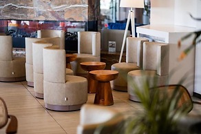 db Seabank Resort and Spa