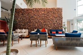 db Seabank Resort and Spa