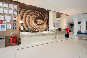 db Seabank Resort and Spa